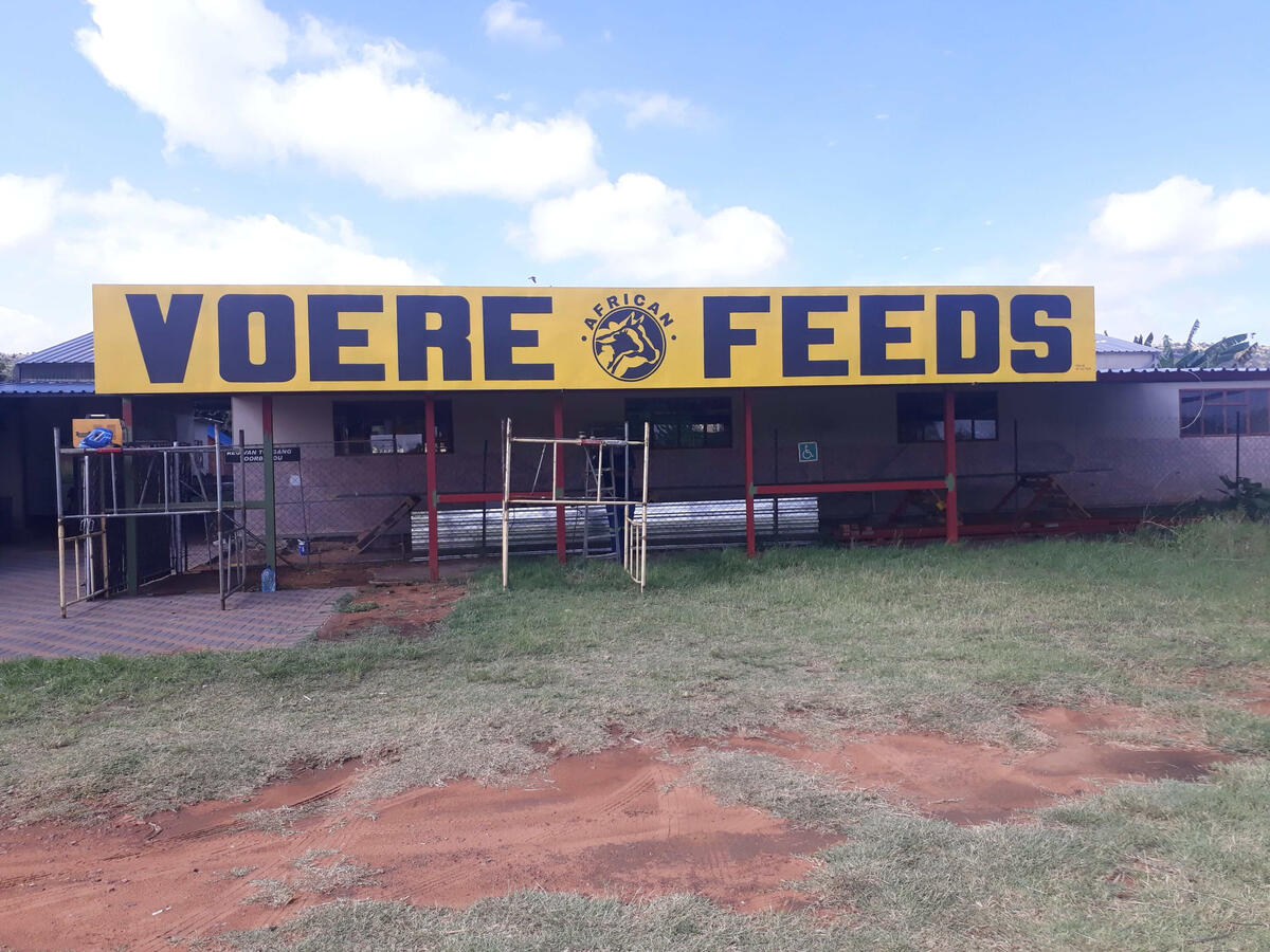 African Voere Feeds