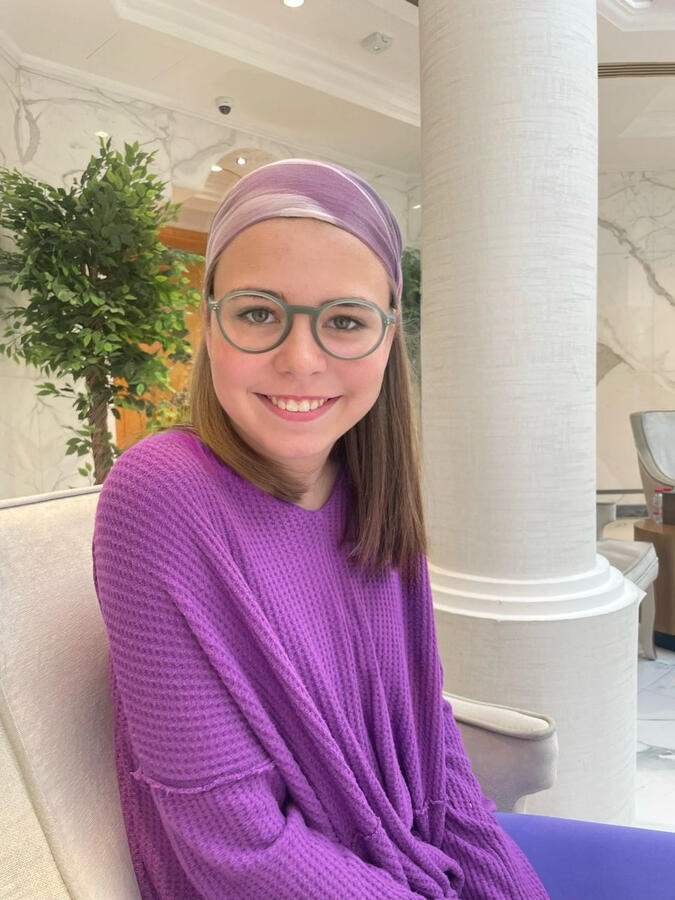 Girl with dolphins ref 2