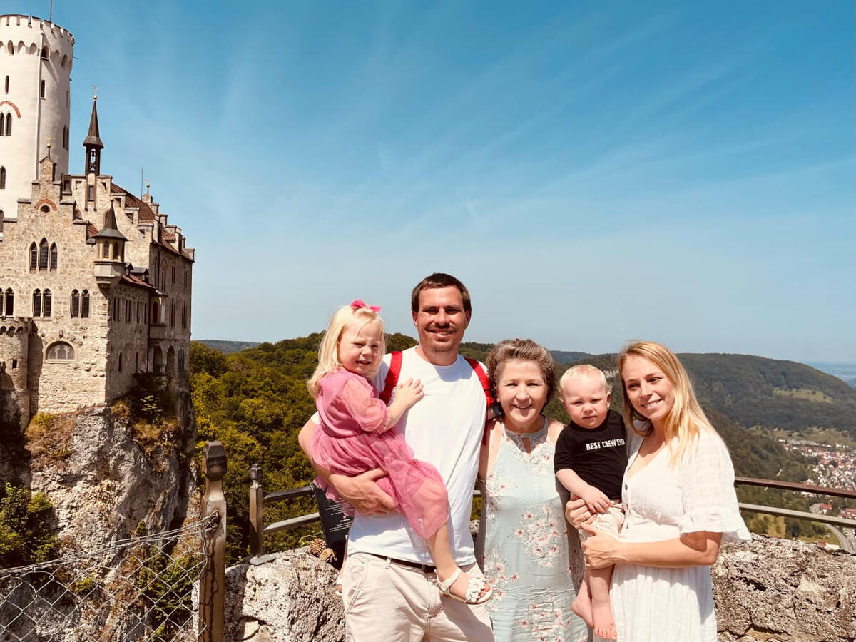 Family PortraitRef photo1Graham_Pierres Art